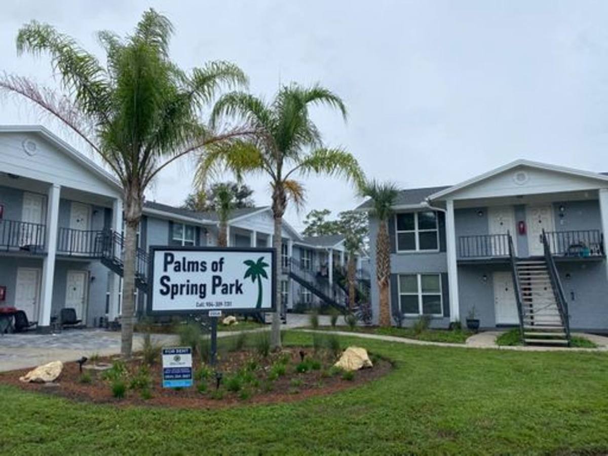 Apartment for rent at 2216 Spring Park Rd, Jacksonville, FL 32207