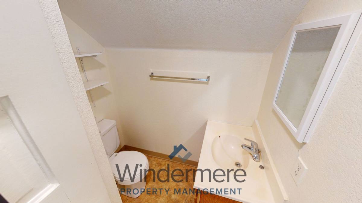 Apartment for rent at 210 & 212 W Whitman Dr, College Place, WA 99324