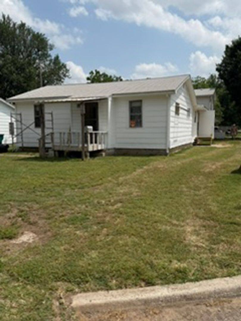 House for rent at 3348 SW 23rd St, Oklahoma City, OK 73108