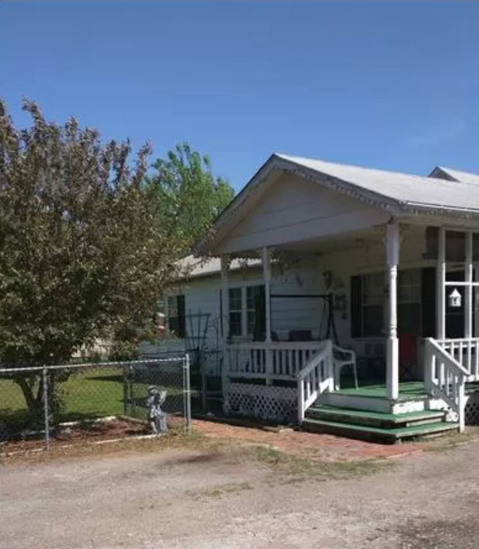 House for rent at 5342 W 1st St, Tulsa, OK 74127