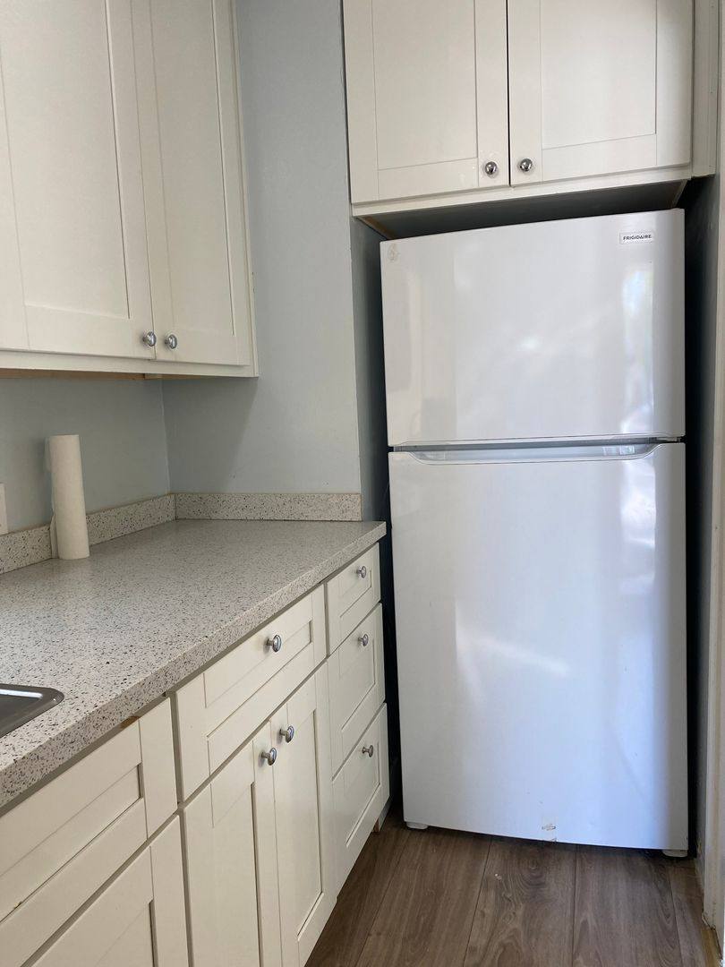 Apartment for rent at 1427 Sherman St, Alameda, CA 94501