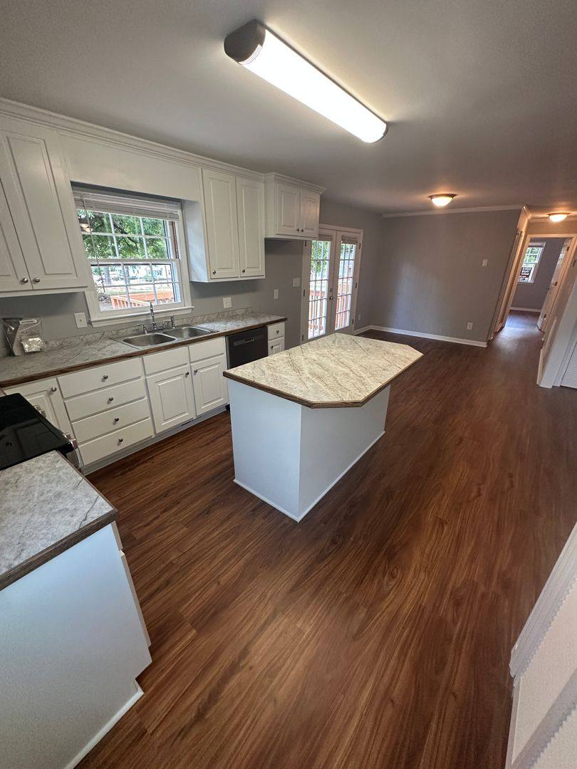 House for rent at 434 James St, Burlington, NC 27215