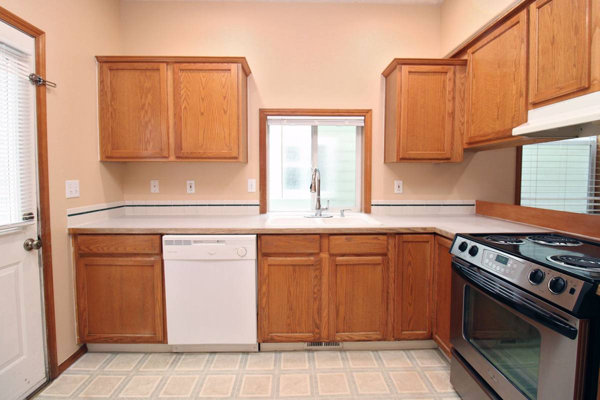 Apartment for rent at 22032 NE Chinook Way, Fairview, OR 97024