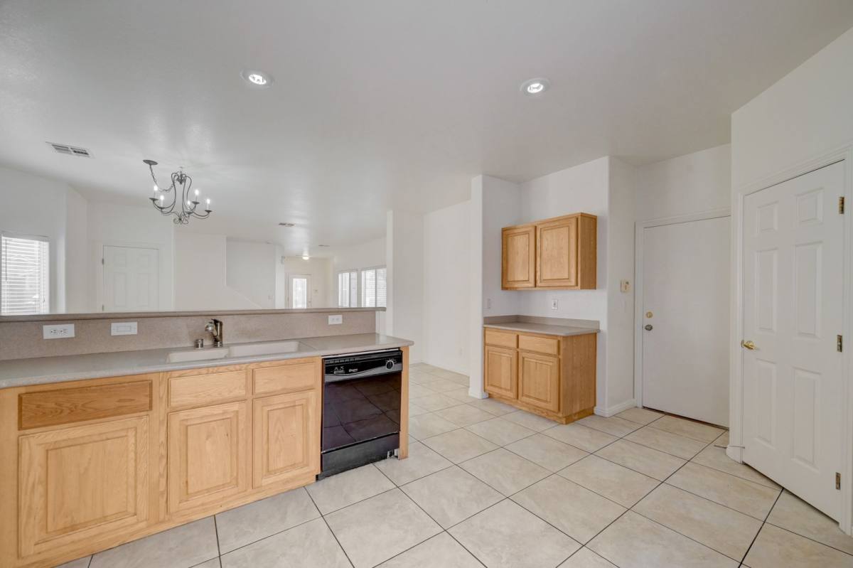 House for rent at 8918 Houston Ridge Ave, Las Vegas, NV 89178