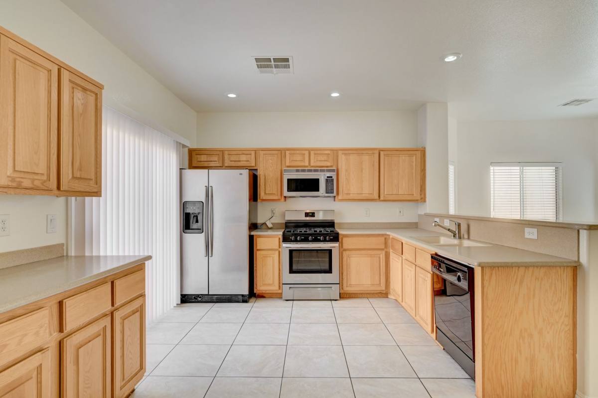 House for rent at 8918 Houston Ridge Ave, Las Vegas, NV 89178