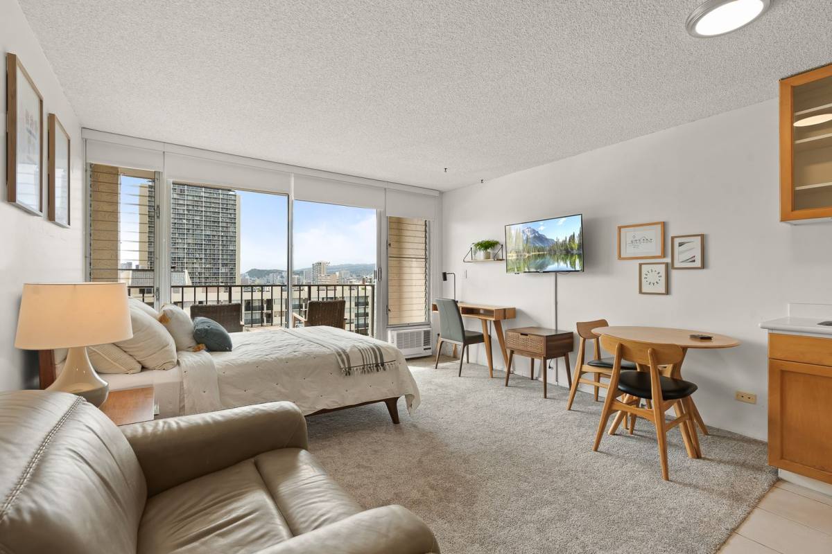 Apartment for rent at 2345 Ala Wai Blvd, Honolulu, HI 96815
