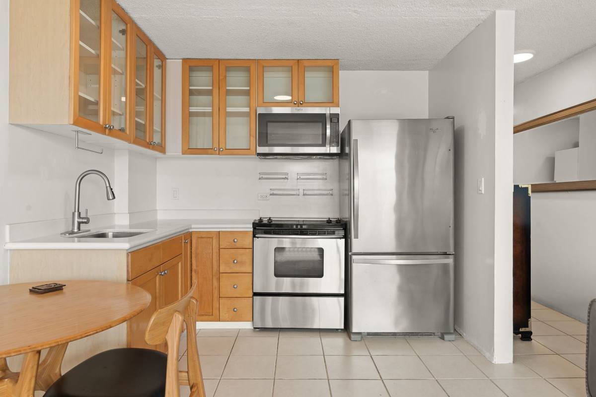 Apartment for rent at 2345 Ala Wai Blvd, Honolulu, HI 96815