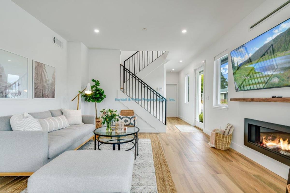 Apartment for rent at 1485 47th Ave, Capitola, CA 95010