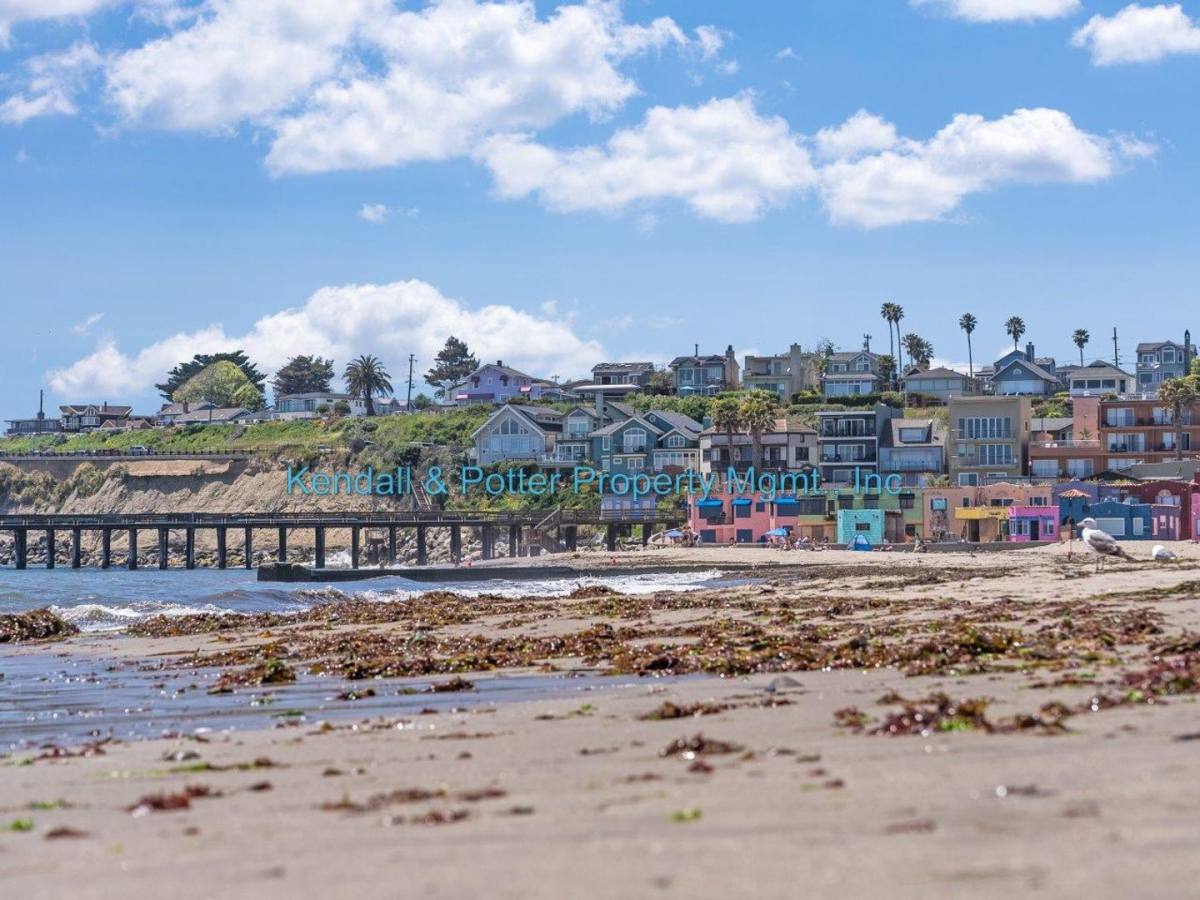 Apartment for rent at 1485 47th Ave, Capitola, CA 95010