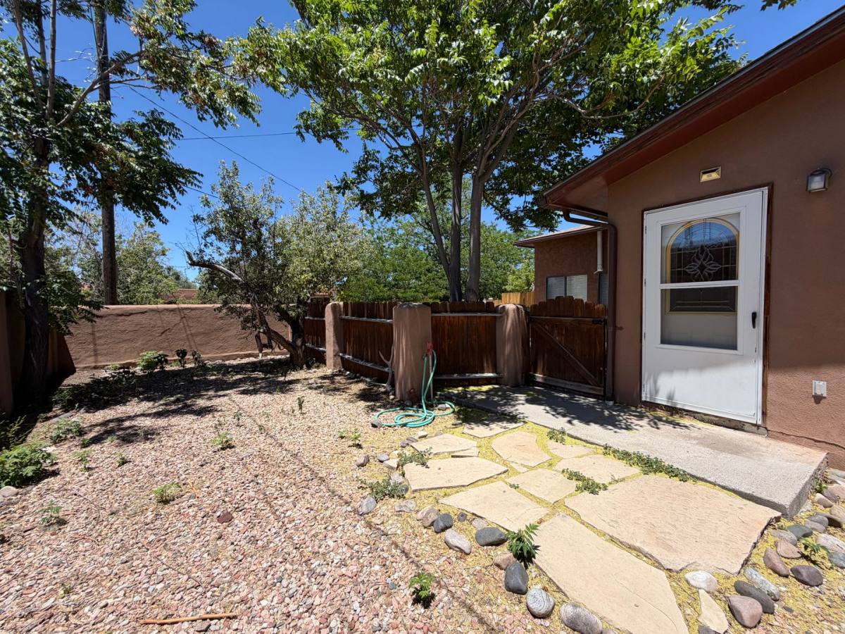Apartment for rent at 726 W Manhattan Ave, Santa Fe, NM 87501