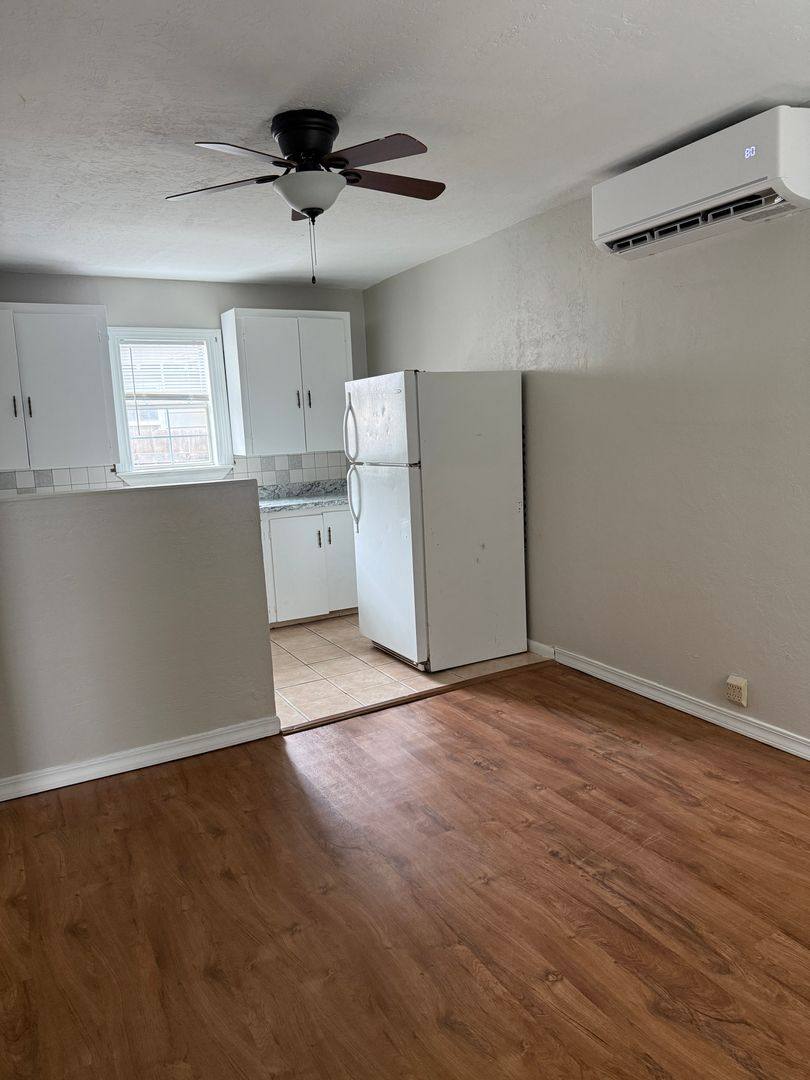 Apartment for rent at 1014 N Bradley, Weatherford, OK 73096