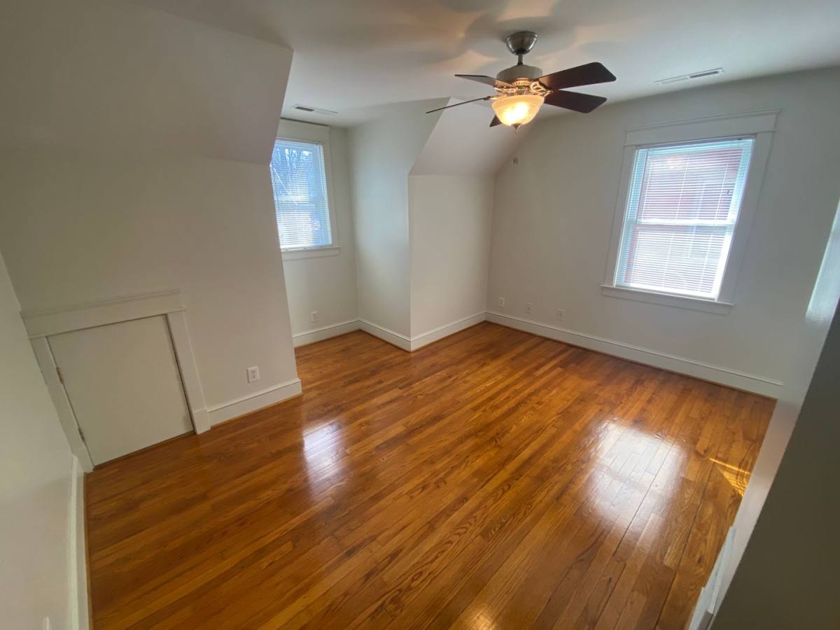 Townhouse for rent at 1409 Clarendon St, Durham, NC 27705