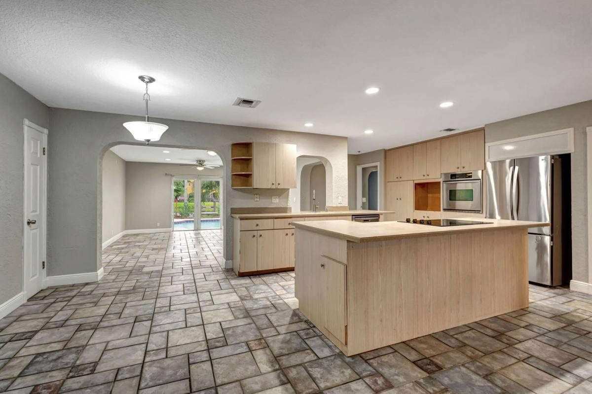 House for rent at 1402 Cormorant Rd, Delray Beach, FL 33444