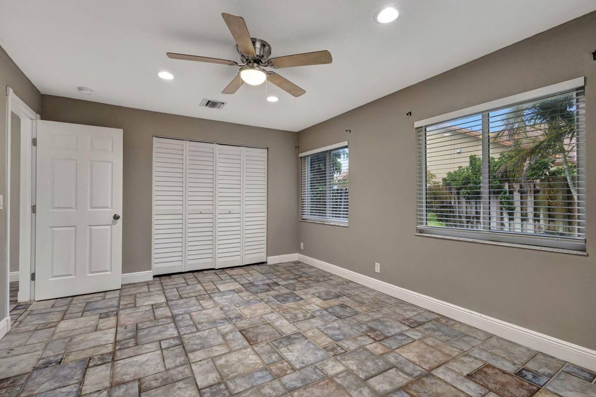 House for rent at 1402 Cormorant Rd, Delray Beach, FL 33444