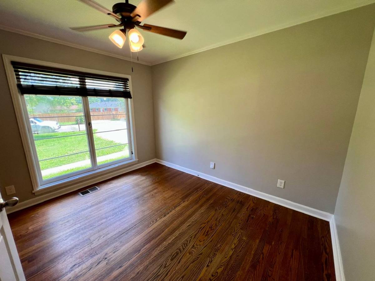 House for rent at 807 Peachtree St, Murfreesboro, TN 37129