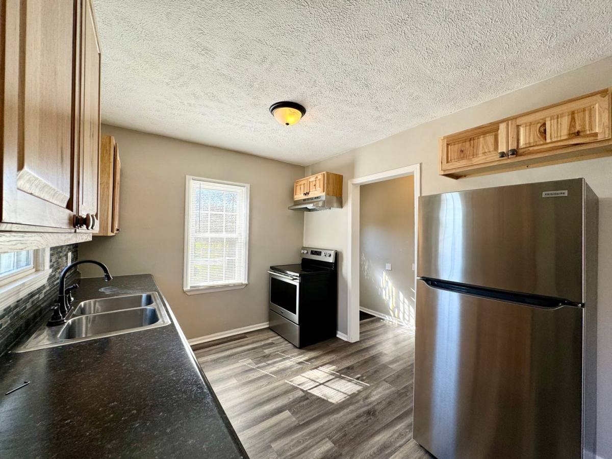 House for rent at 2355 Dahlen Ave, Terre Haute, IN 47805