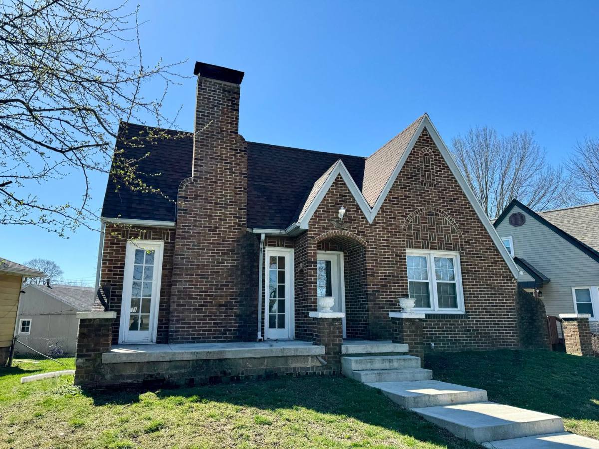 House for rent at 2355 Dahlen Ave, Terre Haute, IN 47805