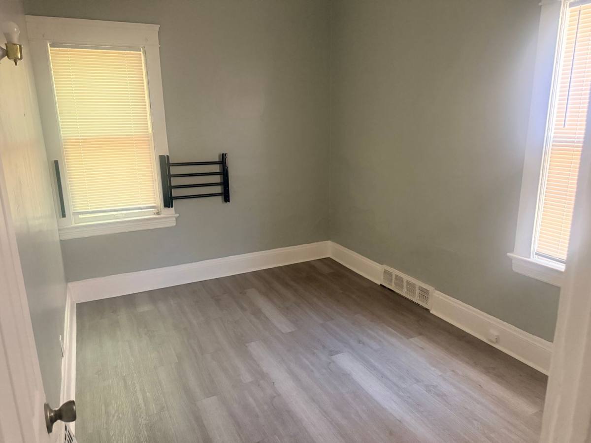 Apartment for rent at 3382 E 102nd St, Cleveland, OH 44104