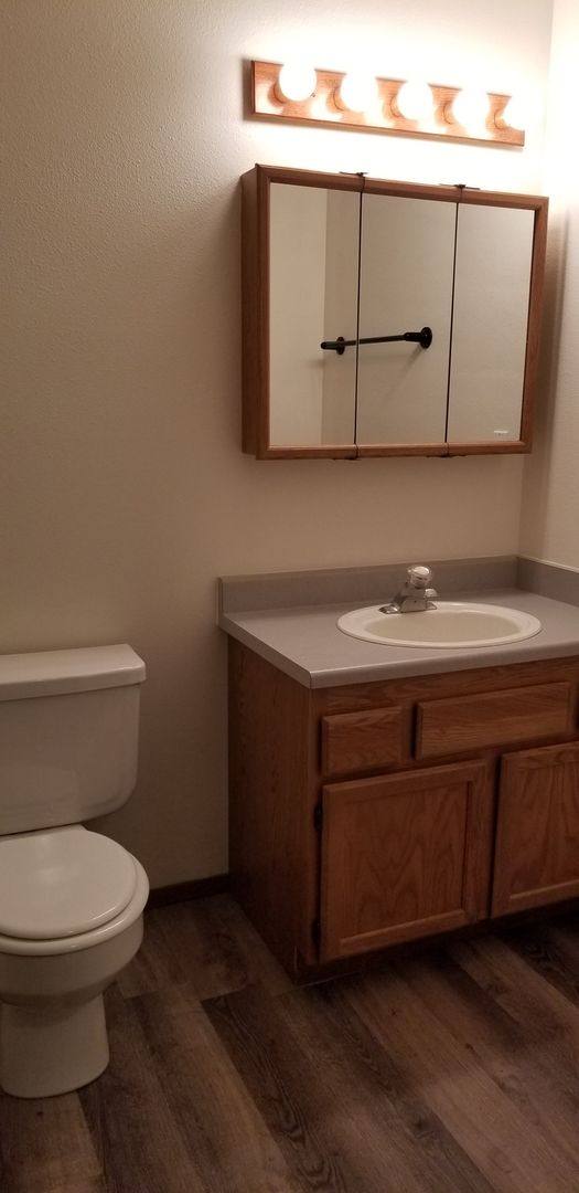 Apartment for rent at 1305-1307 Shaker Place, Moses Lake, WA 98837