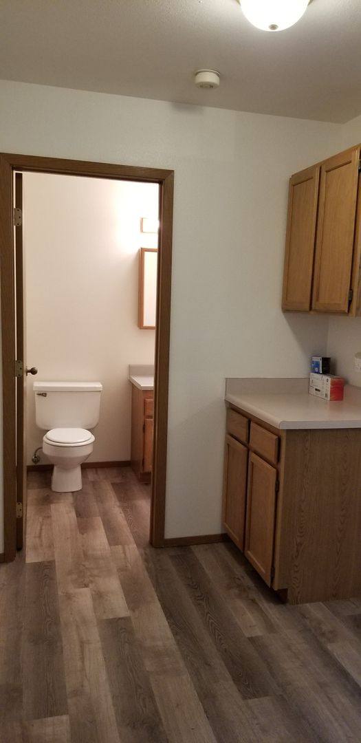 Apartment for rent at 1305-1307 Shaker Place, Moses Lake, WA 98837