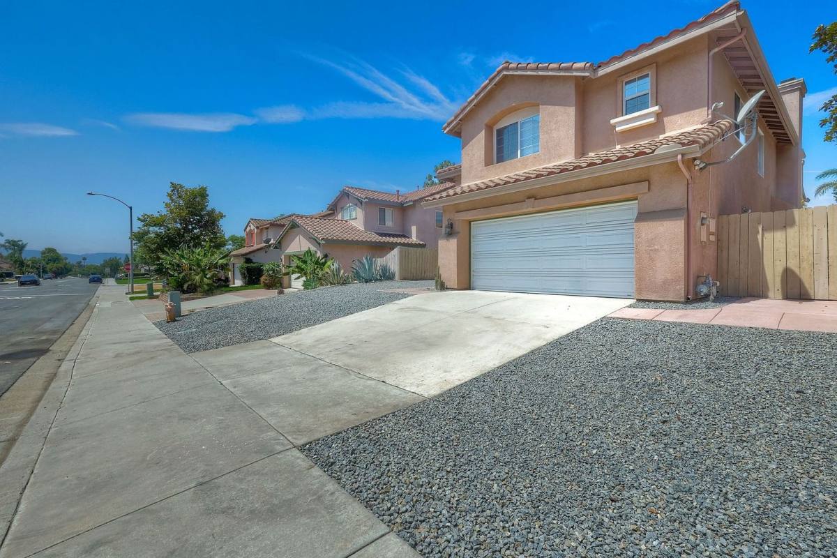 House for rent at 746 Camino Magnifico, San Marcos, CA 92069