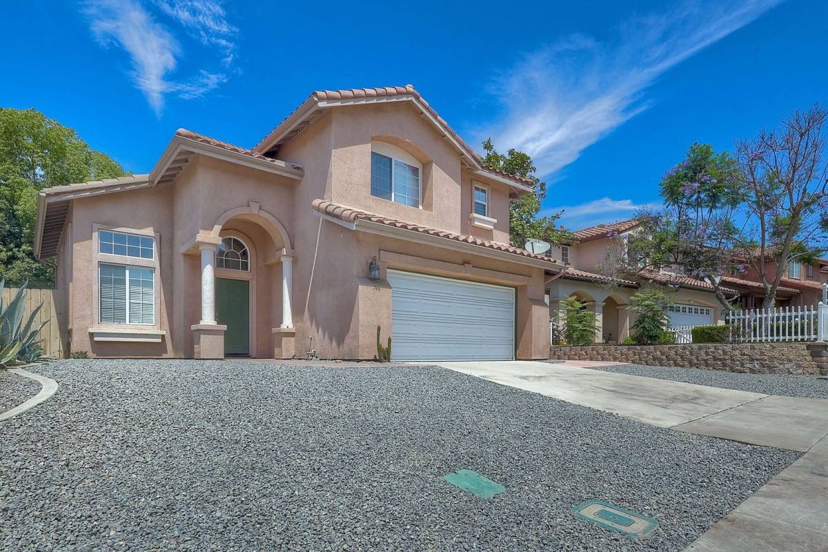 House for rent at 746 Camino Magnifico, San Marcos, CA 92069