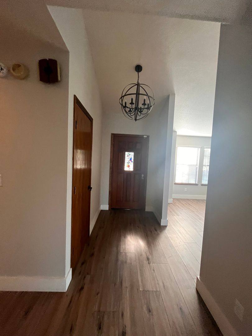 House for rent at 540 N Peppertree St, Visalia, CA 93291