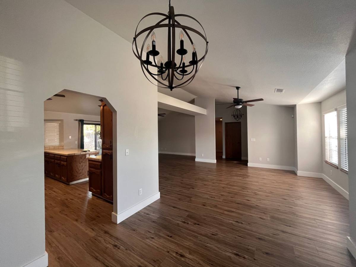 House for rent at 540 N Peppertree St, Visalia, CA 93291