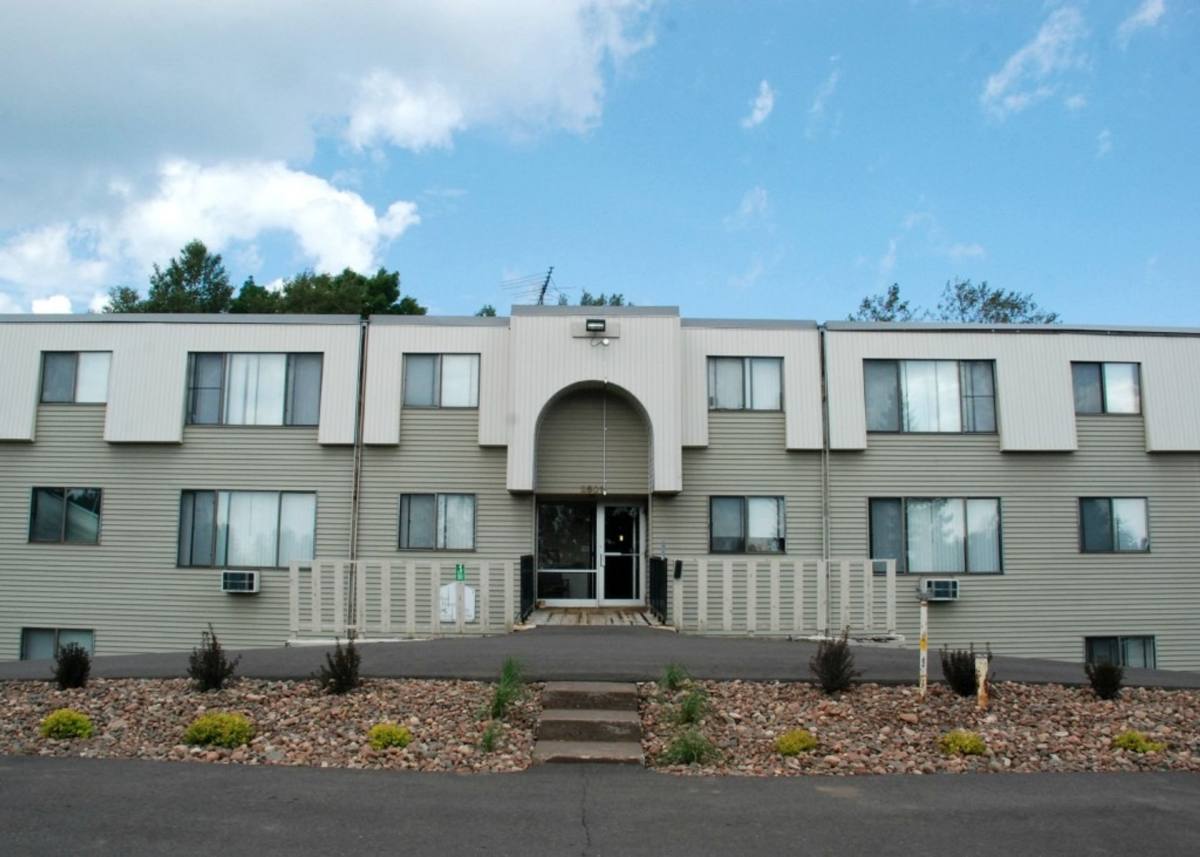 Apartment for rent at 2501 Leonard St #305, Duluth, MN 55811