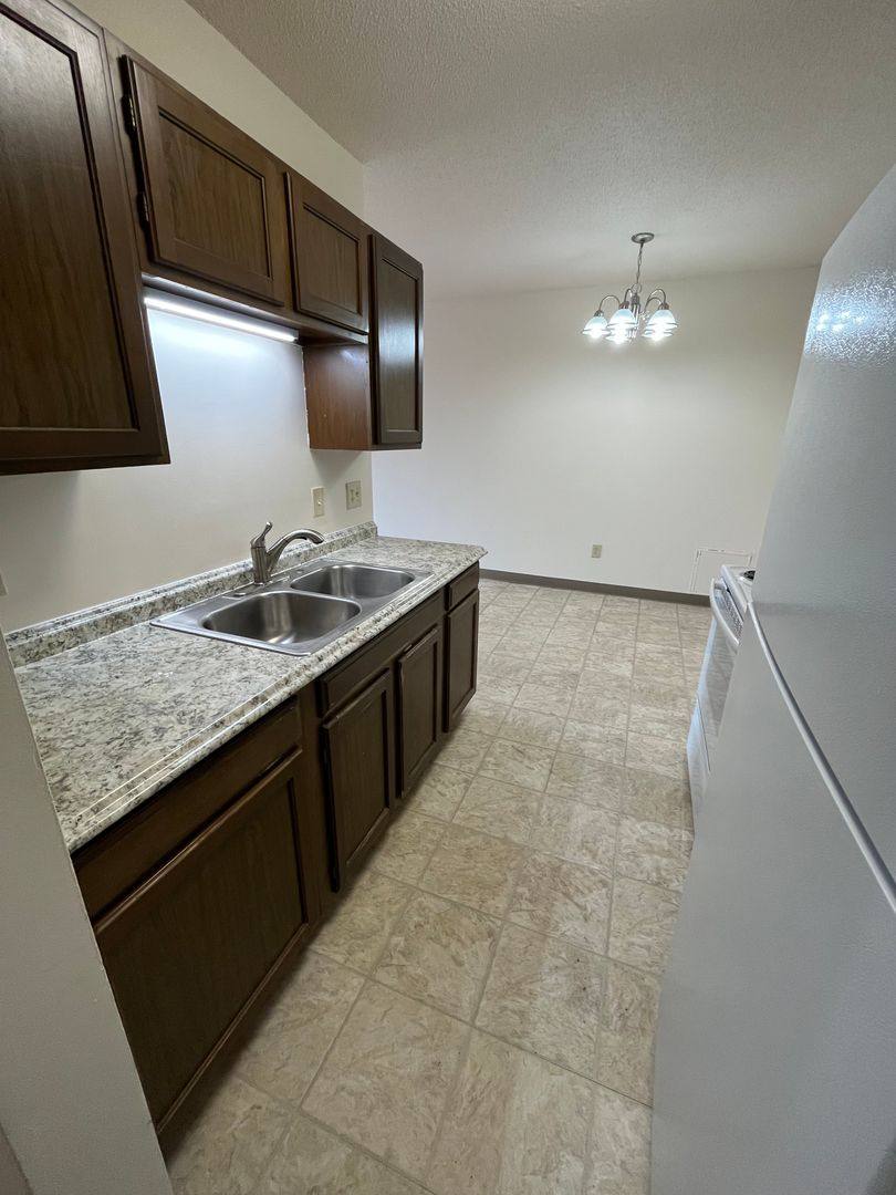 Apartment for rent at 2501 Leonard St #305, Duluth, MN 55811