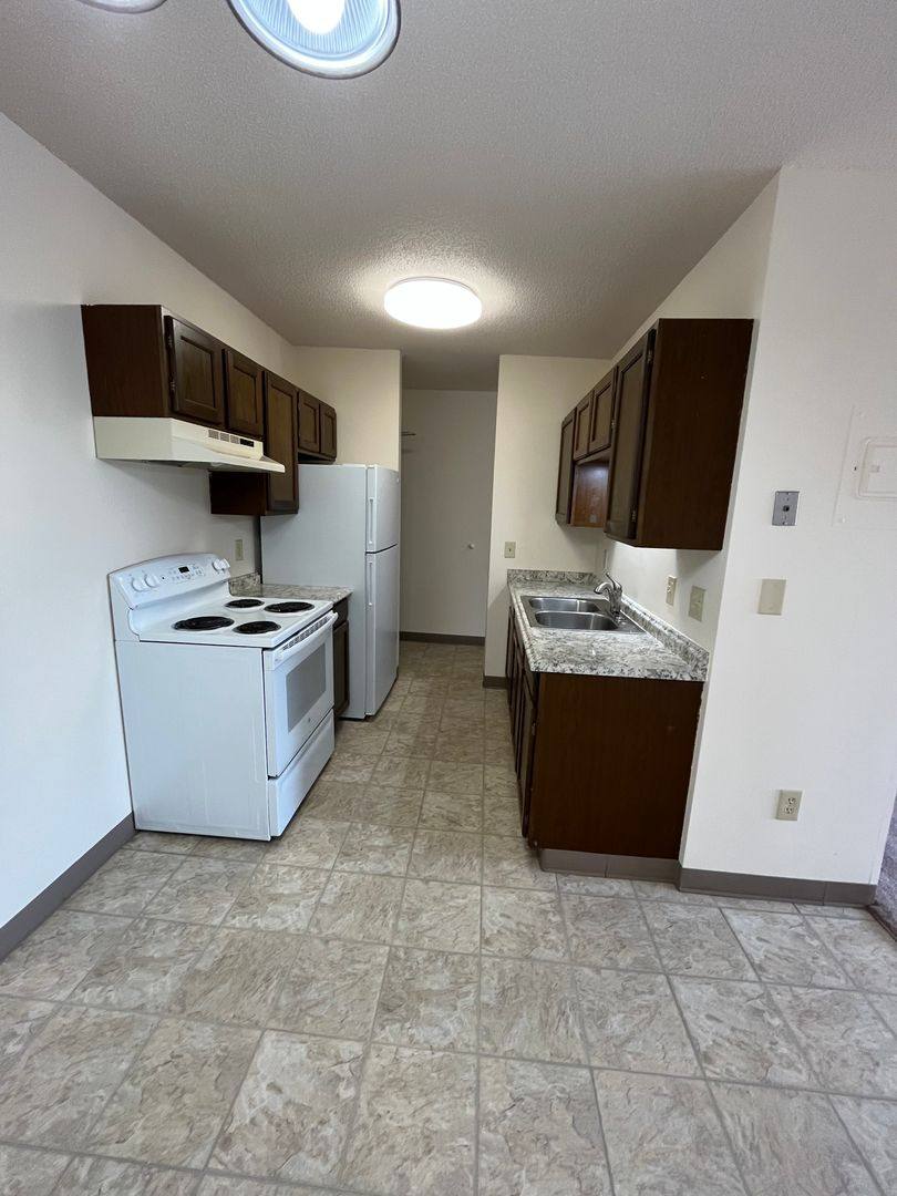 Apartment for rent at 2501 Leonard St #305, Duluth, MN 55811