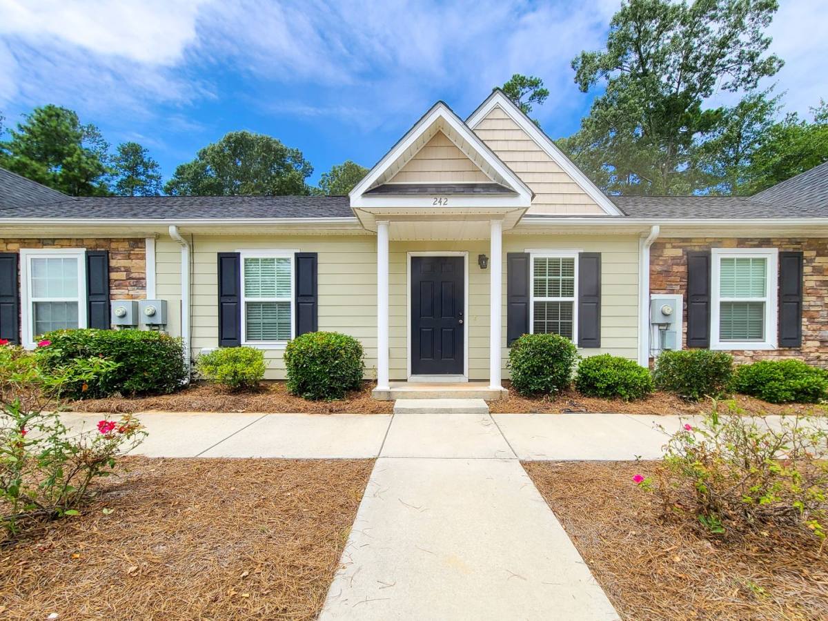 Townhouse for rent at 242 Haley Dr, North Augusta, SC 29841