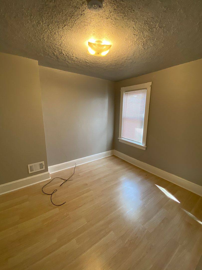 Townhouse for rent at 604 S Duke St, Lancaster, PA 17602