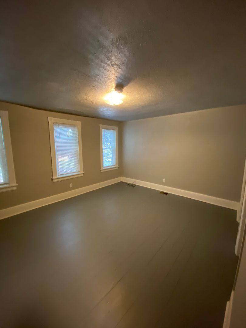 Townhouse for rent at 604 S Duke St, Lancaster, PA 17602