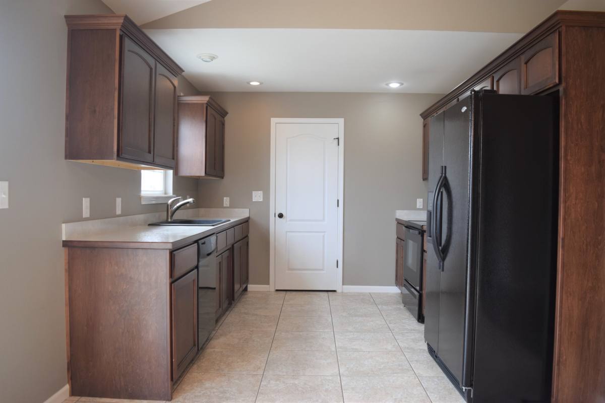 House for rent at 23513 Reap Lane, Waynesville, MO 65583