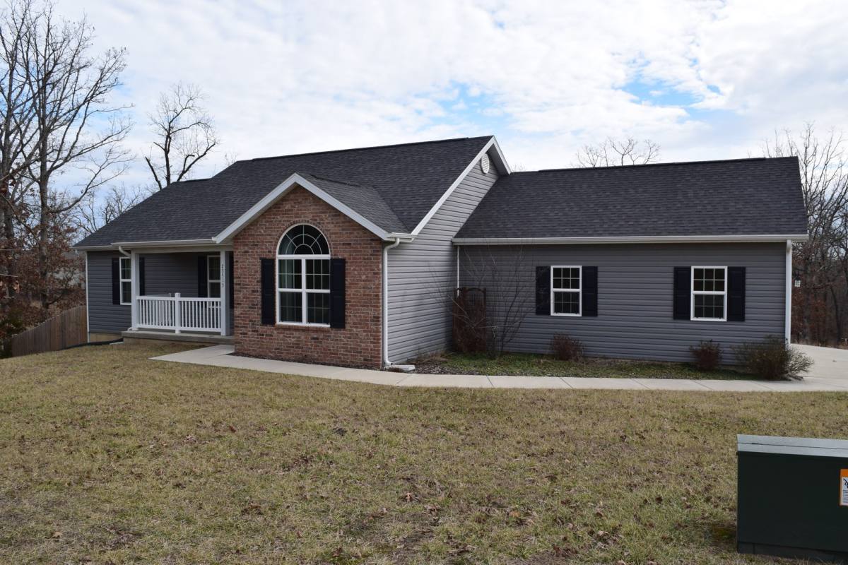 House for rent at 23513 Reap Lane, Waynesville, MO 65583