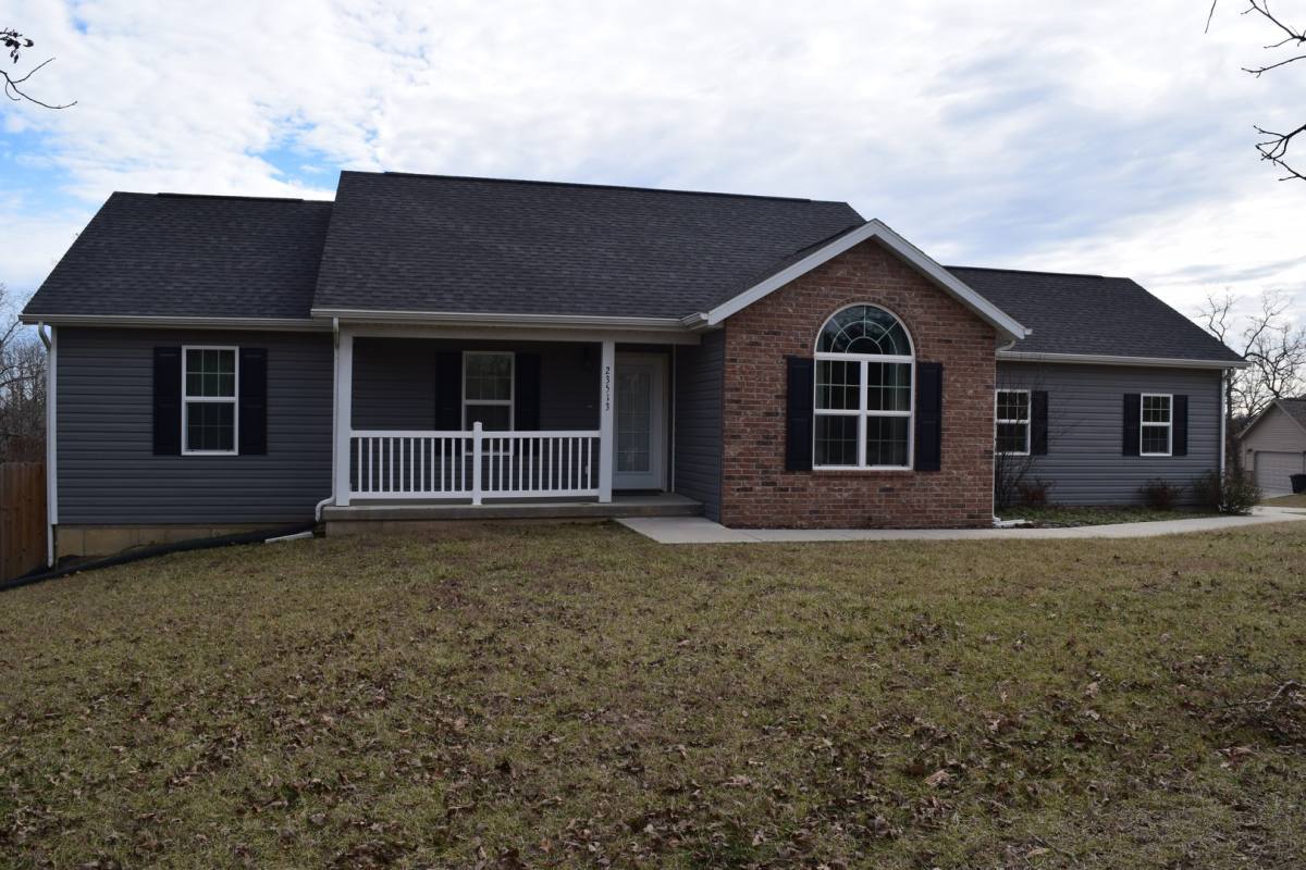 House for rent at 23513 Reap Lane, Waynesville, MO 65583