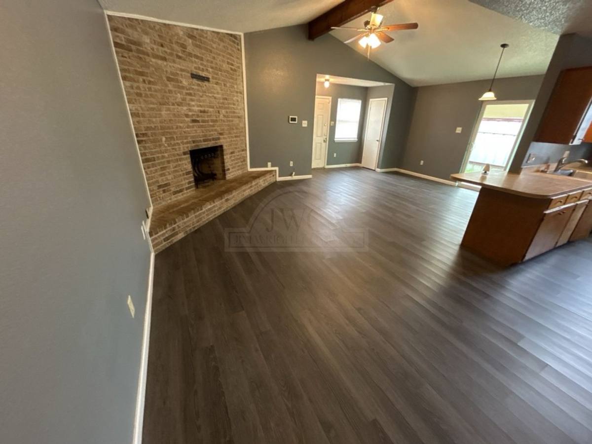Townhouse for rent at 2011 Windward Dr, Killeen, TX 76543