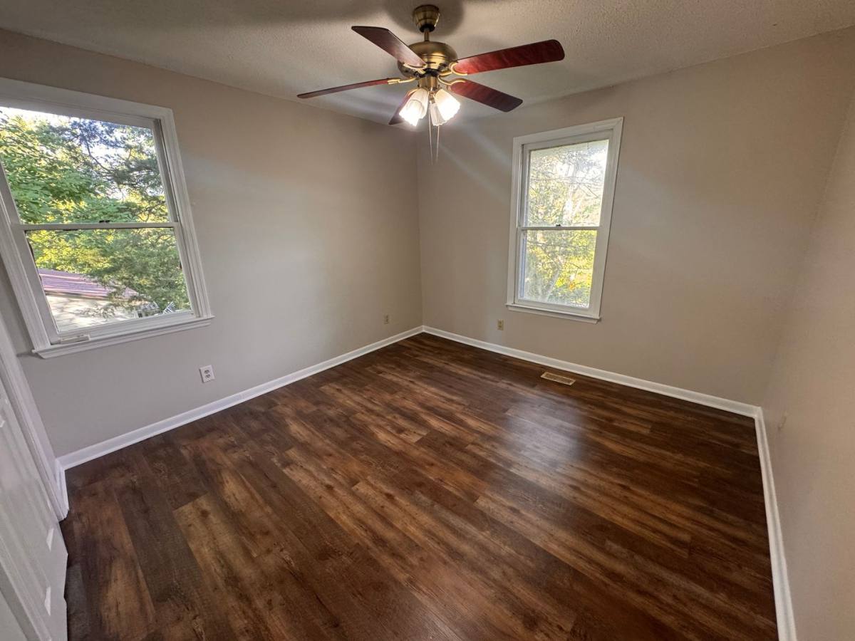 House for rent at 375 Buck Island Dr, Guntersville, AL 35976