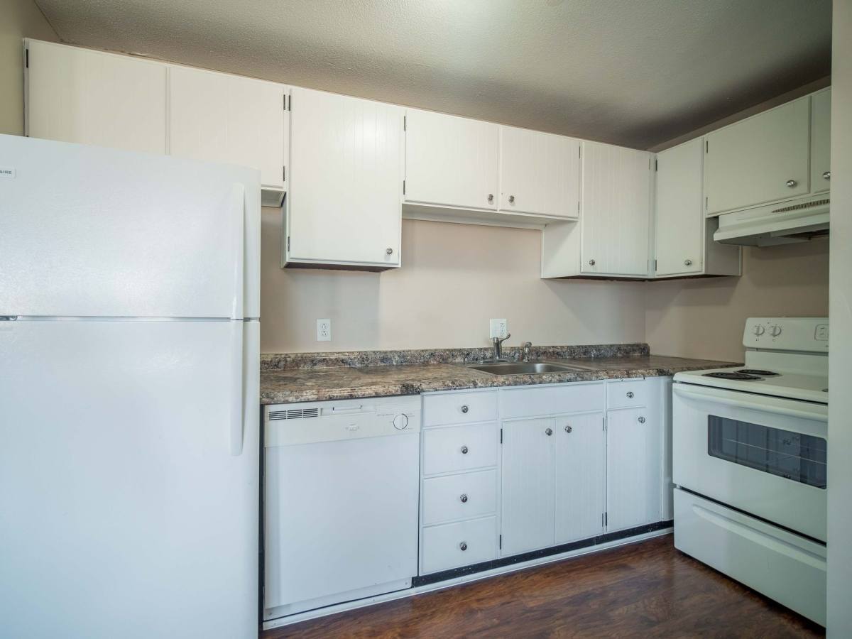 Apartment for rent at 121 Holiday Lane, Hamburg, NY 14075
