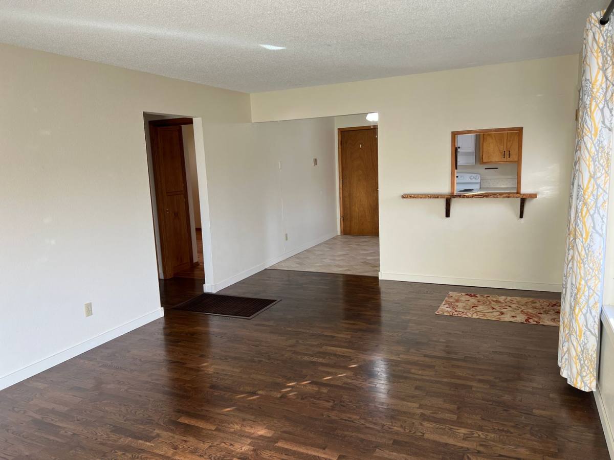Apartment for rent at 1650 & 1652 NW Vale Court, Roseburg, OR 97471