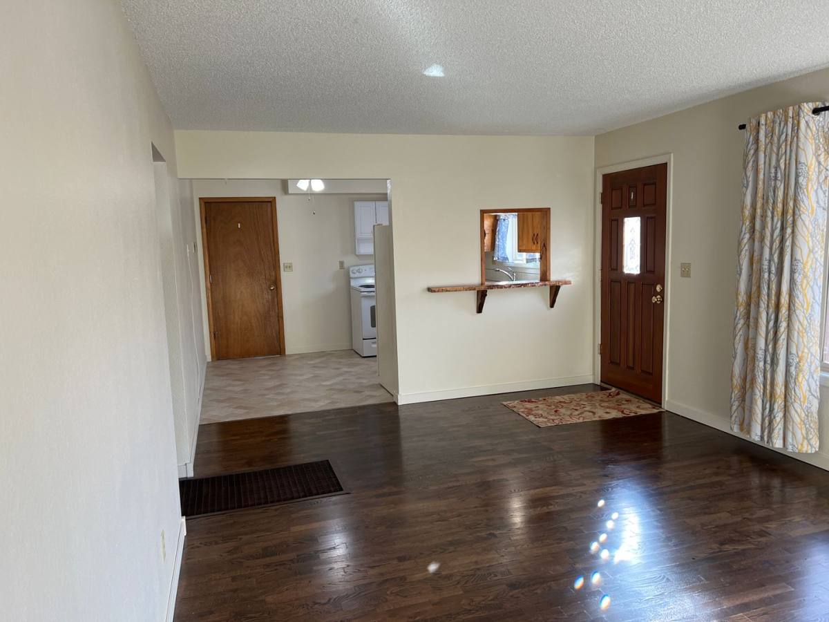 Apartment for rent at 1650 & 1652 NW Vale Court, Roseburg, OR 97471
