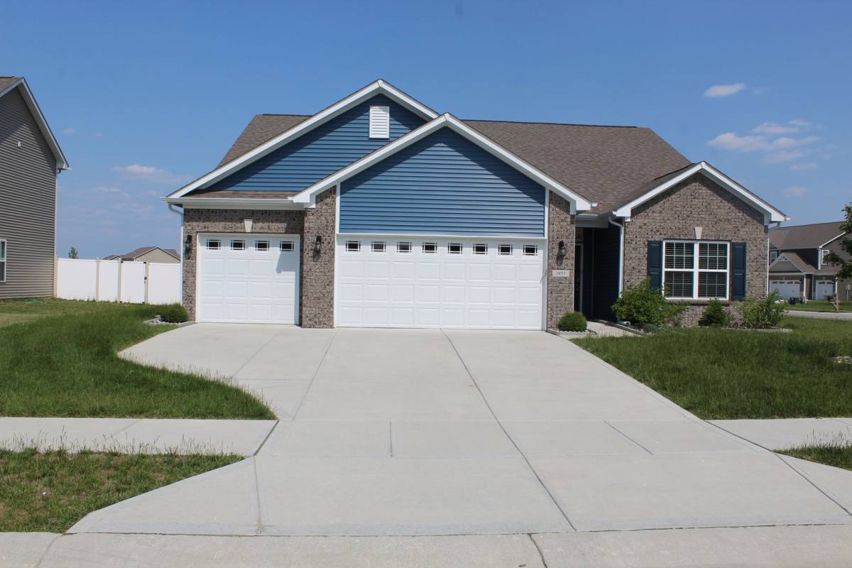 House for rent at 1857 Doncaster Dr, Avon, IN 46123