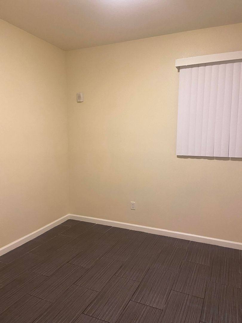 Apartment for rent at 507 W 83rd St, Los Angeles, CA 90044