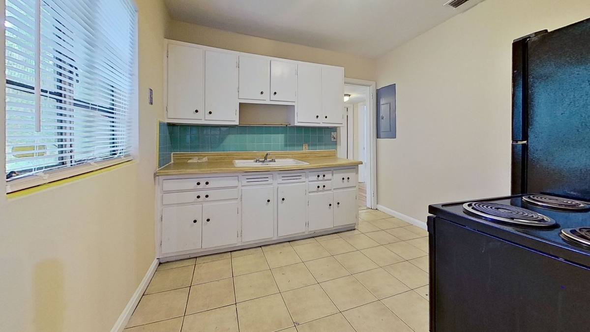 House for rent at 607 Garden Cliff Court, Jacksonville, FL 32211