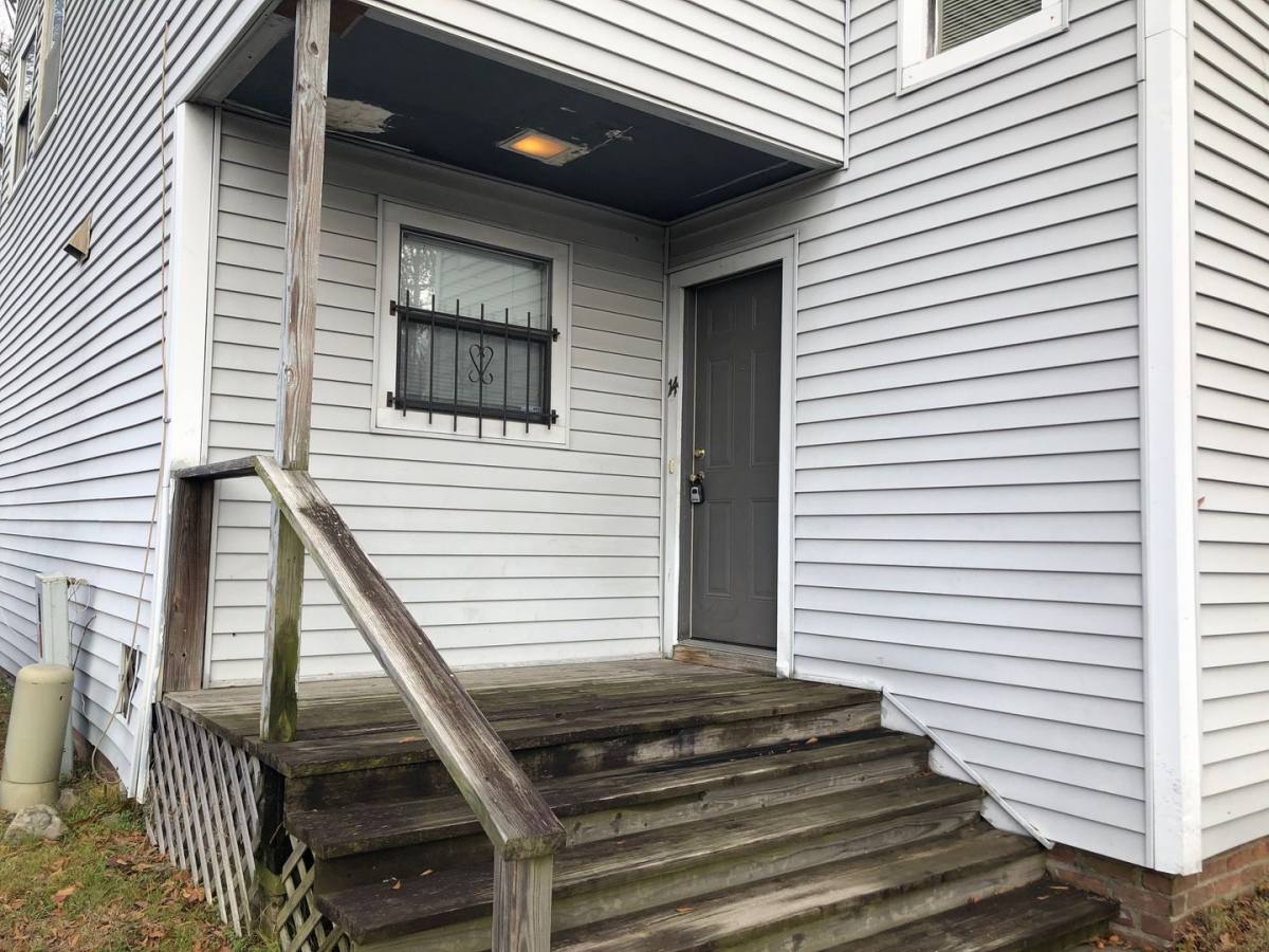 Apartment for rent at 1018 Cumberland St, Little Rock, AR 72202