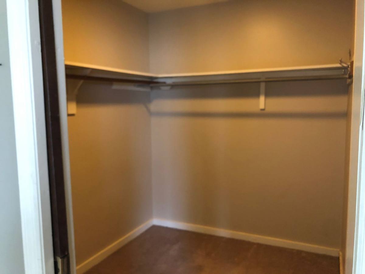 Apartment for rent at 1018 Cumberland St, Little Rock, AR 72202