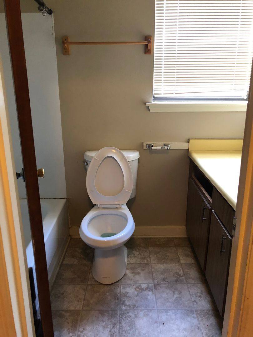 Apartment for rent at 1018 Cumberland St, Little Rock, AR 72202
