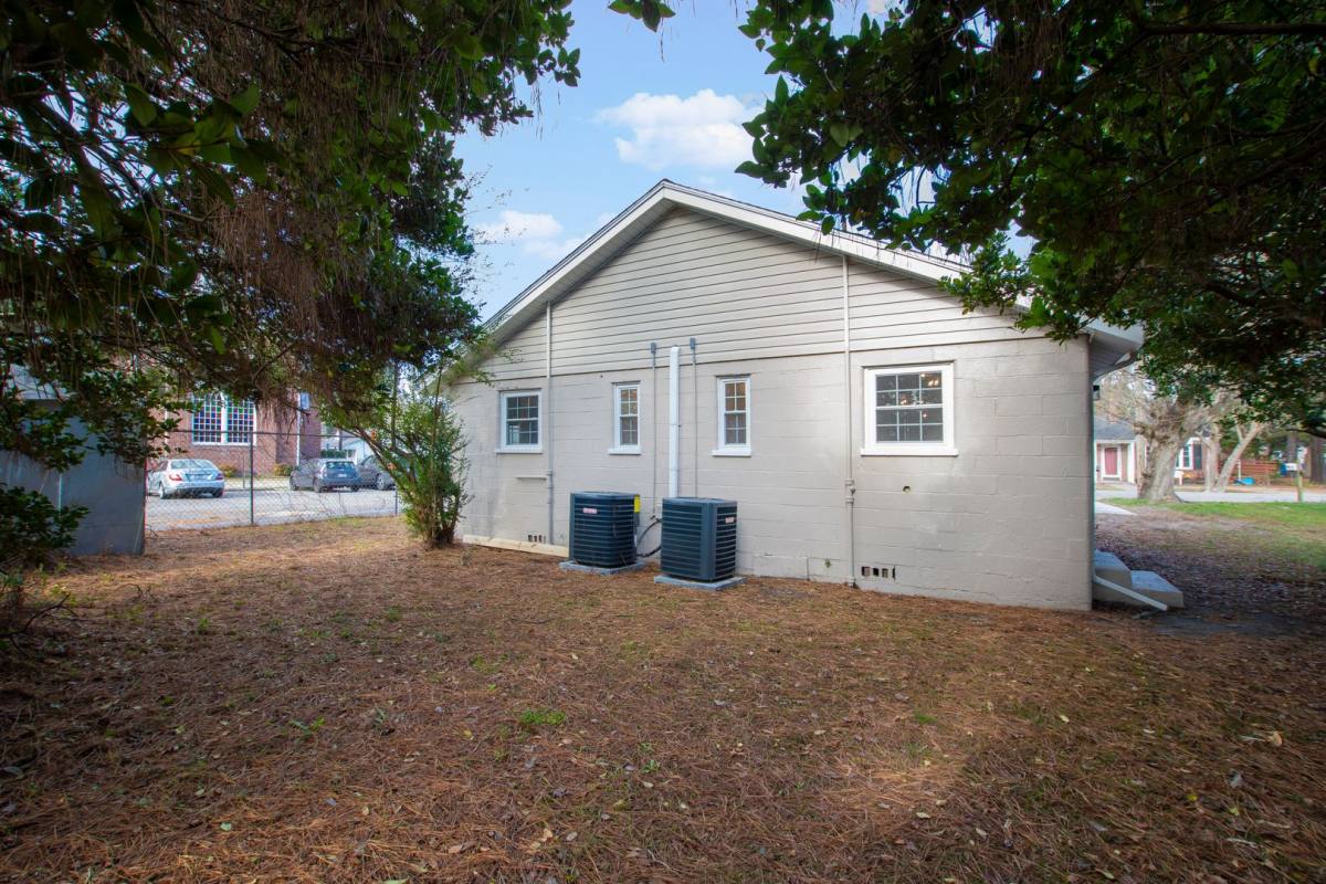 Apartment for rent at 1105 SW Sauls St, Wilson, NC 27893