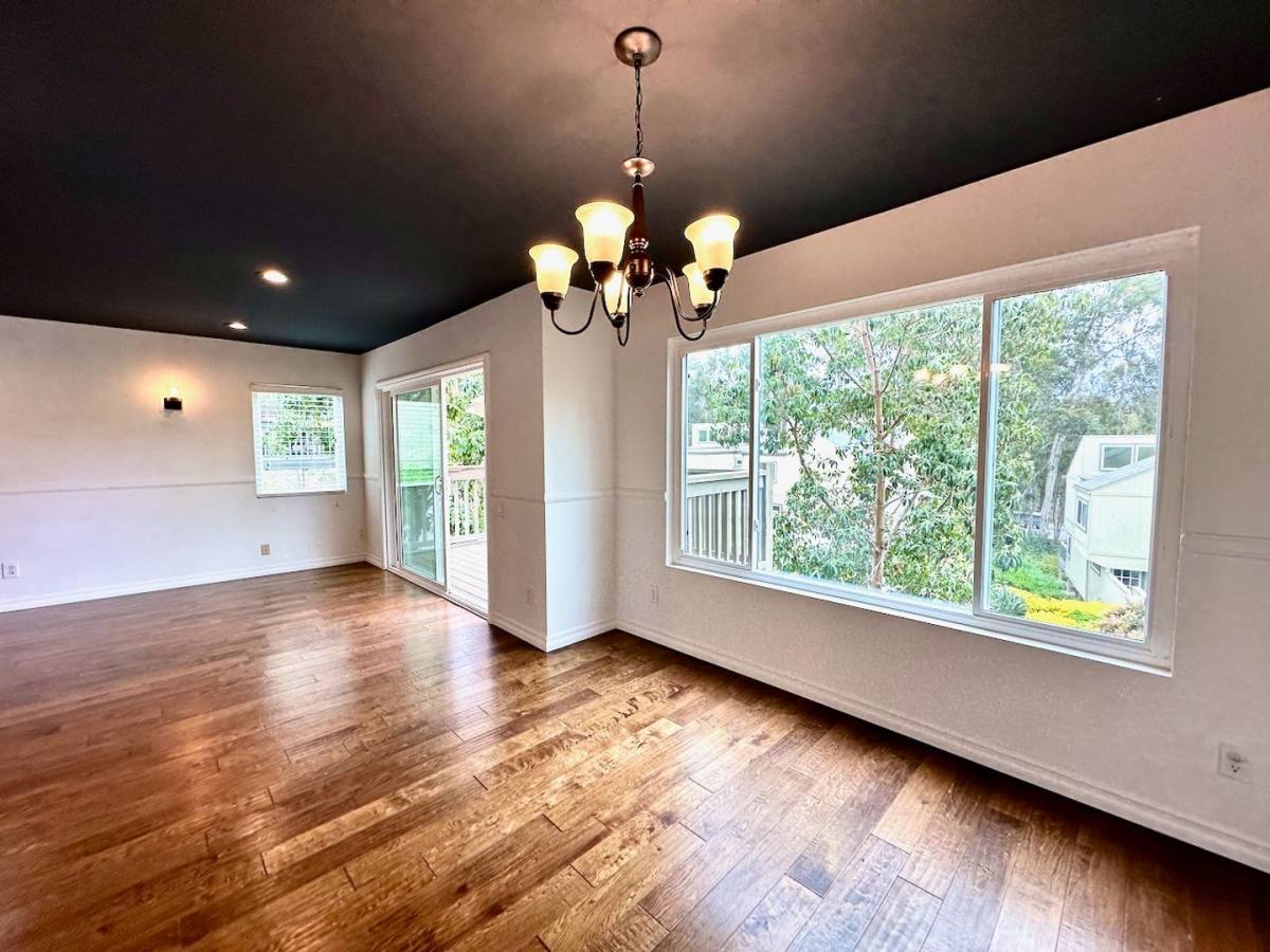 Townhouse for rent at 10535 Caminito Banyon, San Diego, CA 92131